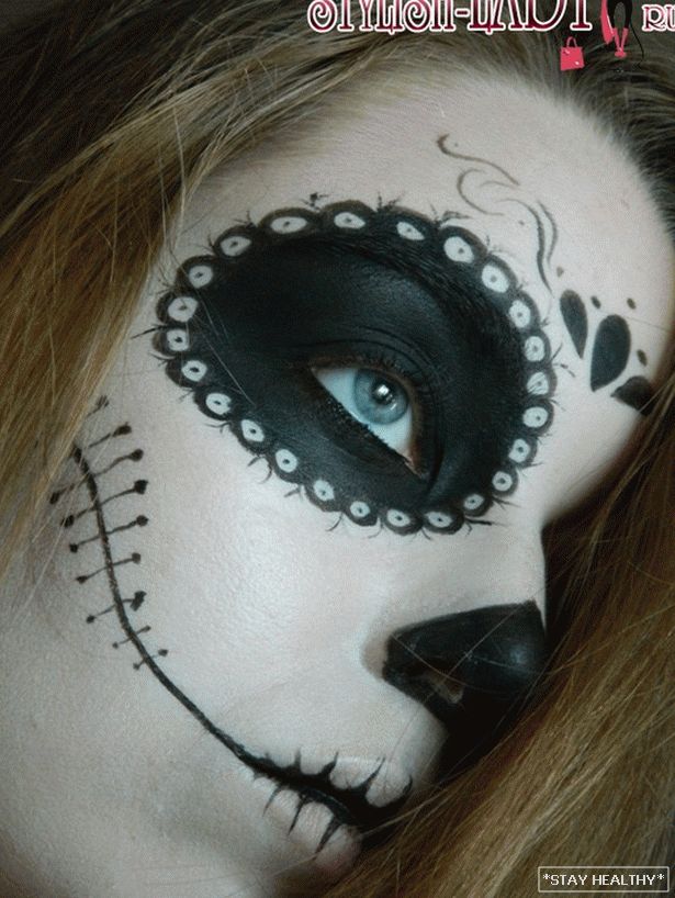 макияж на Хеллоуин в стиле Санта Муэрте, фото