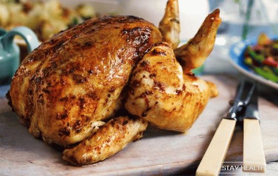 Памылкі пры падрыхтоўцы курыцы ў духоўцы: чаму яна жорсткая і нясмачная?